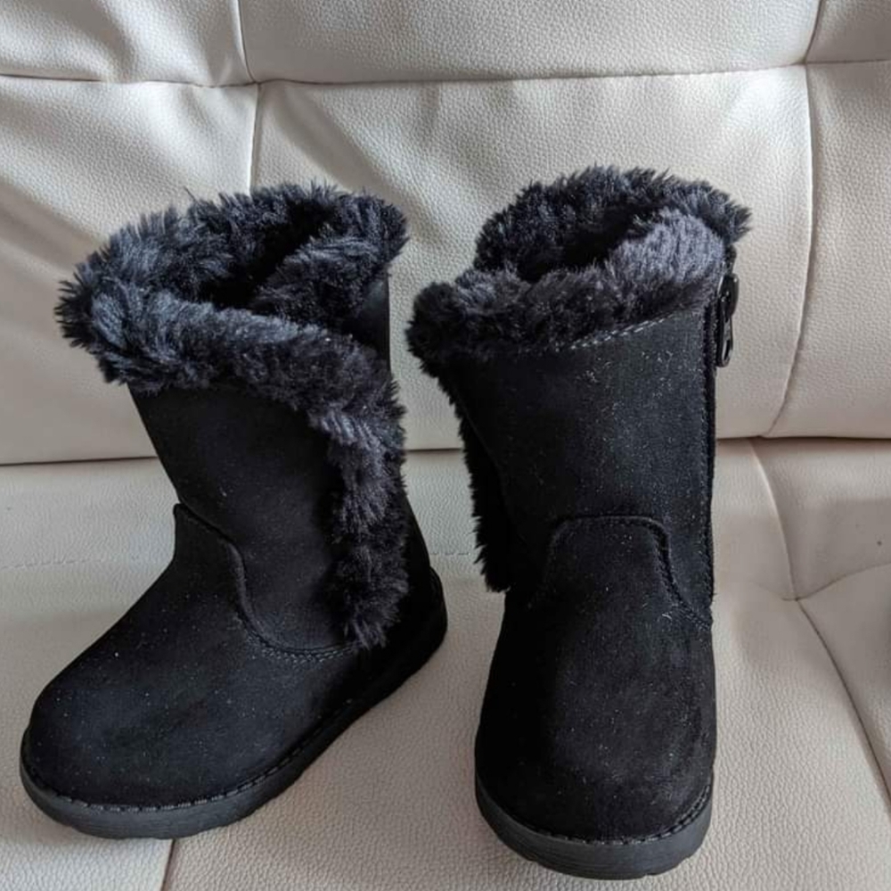 Baby girl black boots